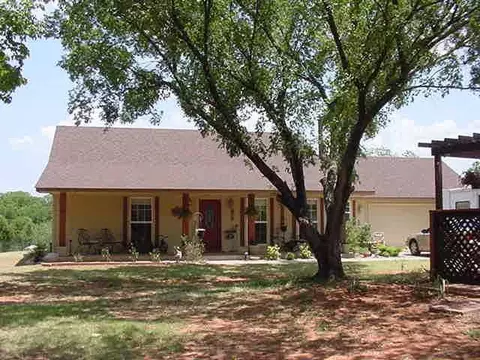 218 S Cemetery Rd, Tuttle, OK 73089 photo 1