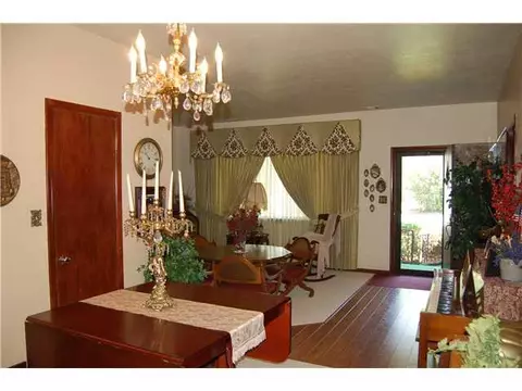 304 W Maple, Tuttle, OK 73089 photo 8