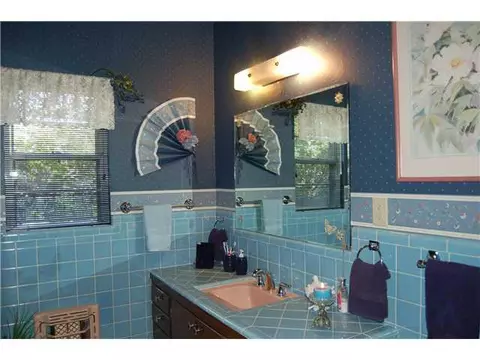 304 W Maple, Tuttle, OK 73089 photo 13