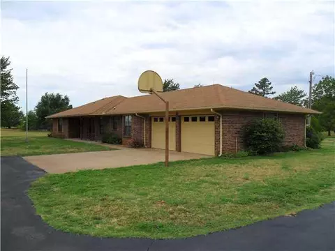 516 W Tyler, Tuttle, OK 73089 photo 1