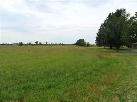 516 W Tyler, Tuttle, OK 73089 photo 11