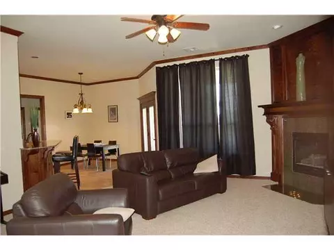 4610 Creekside Dr, Tuttle, OK 73089 photo 3