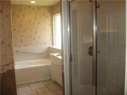 1301 NW 19th St, Moore, OK 73170 photo 14