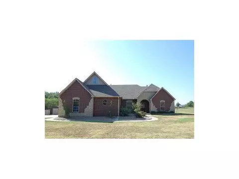 341 Spring Rd, Noble, OK 73068 photo 1