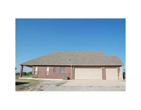 341 Spring Rd, Noble, OK 73068 photo 3