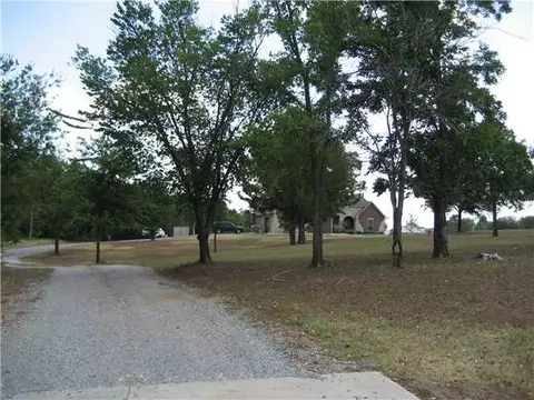 341 Spring Rd, Noble, OK 73068 photo 2