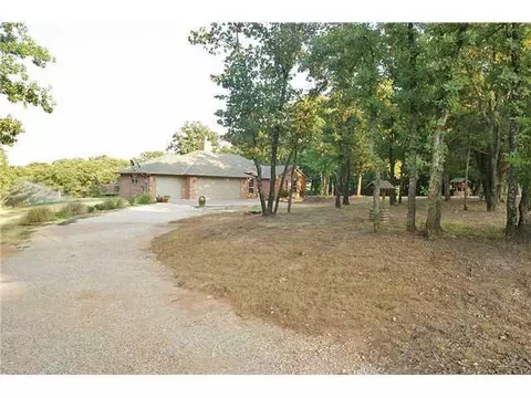 4926 S Post Rd, Guthrie, OK 73044 photo 2