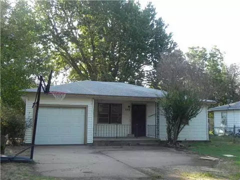 306 S Elm, Crescent, OK 73028 photo 1