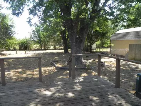 306 S Elm, Crescent, OK 73028 photo 8