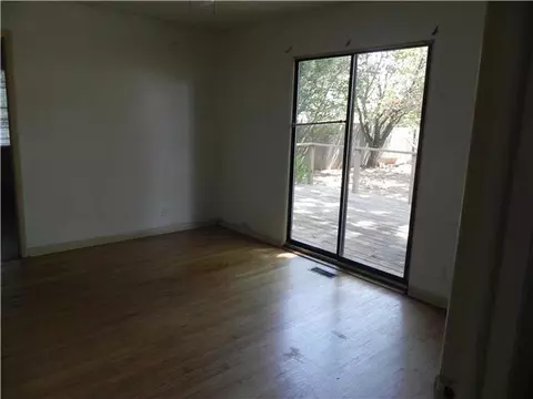 306 S Elm, Crescent, OK 73028 photo 9
