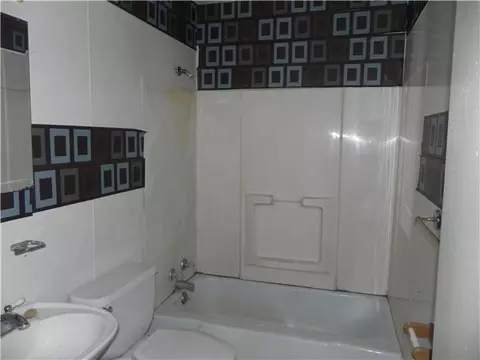 306 S Elm, Crescent, OK 73028 photo 5