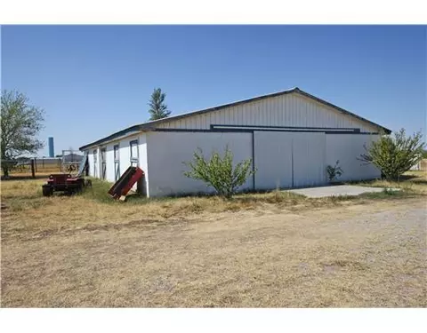 3690 S Banner Rd, El Reno, OK 73036 photo 2