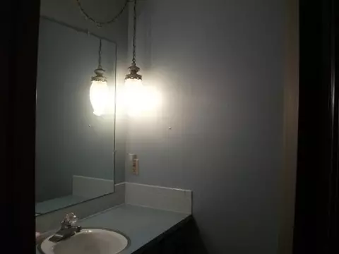 607 E 5th, Chandler, OK 74834 photo 6