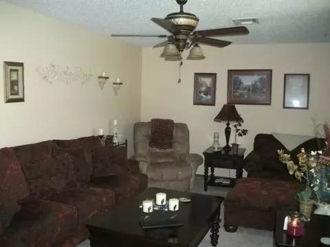 607 E 5th, Chandler, OK 74834 photo 2