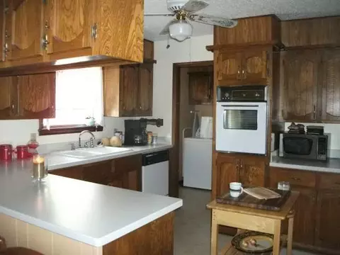 607 E 5th, Chandler, OK 74834 photo 3