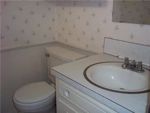 3417 N Eagle, Bethany, OK 73008 photo 13