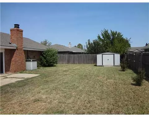Undisclosed, Moore, OK 73160 photo 8