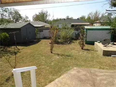 806 E Hayes St, Norman, OK 73071 photo 16