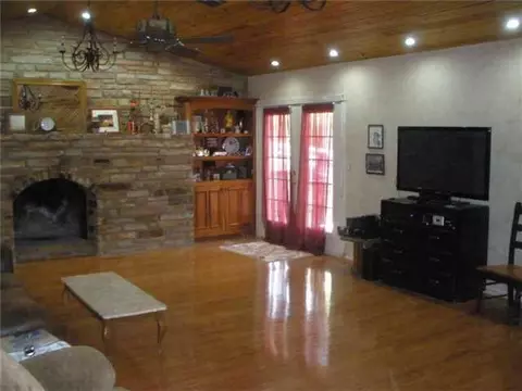 354419 E 1030 Rd, Prague, OK 74864 photo 8