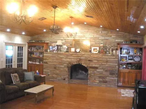 354419 E 1030 Rd, Prague, OK 74864 photo 2