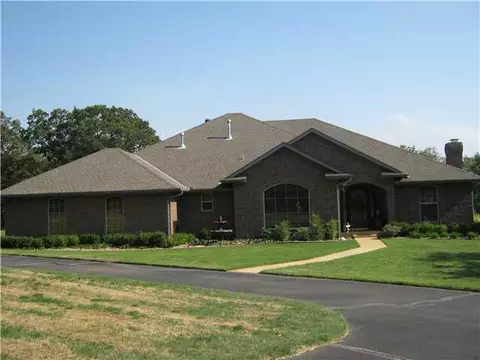 4550 S Pine St, Guthrie, OK 73044 photo 1