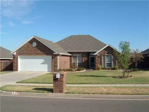 421 Sequoyah Dr, Noble, OK 73068 photo 1
