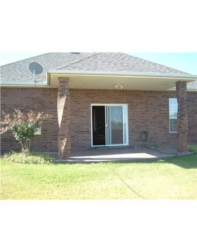 421 Sequoyah Dr, Noble, OK 73068 photo 5