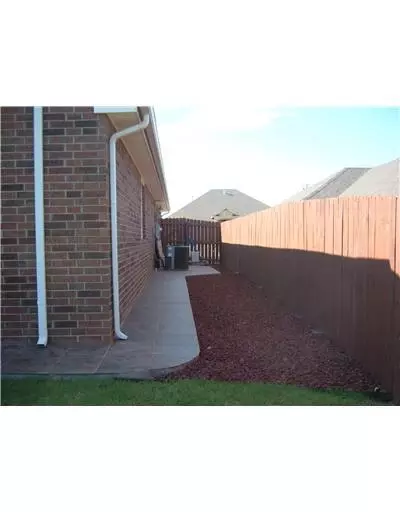 421 Sequoyah Dr, Noble, OK 73068 photo 7