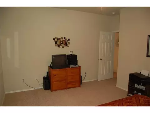 106 W End Ct, Tuttle, OK 73089 photo 11