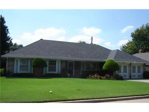 3733 N Riverside Dr, Bethany, OK 73008 photo 1