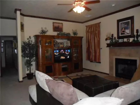 1910 Riviera Dr, Tuttle, OK 73089 photo 19