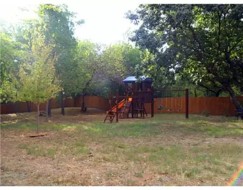 1910 Riviera Dr, Tuttle, OK 73089 photo 17