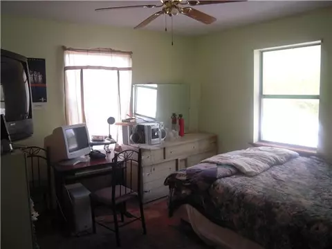 311 E Broadway, Mcloud, OK 74851 photo 5