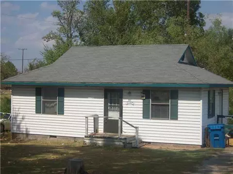 311 E Broadway, Mcloud, OK 74851 photo 1
