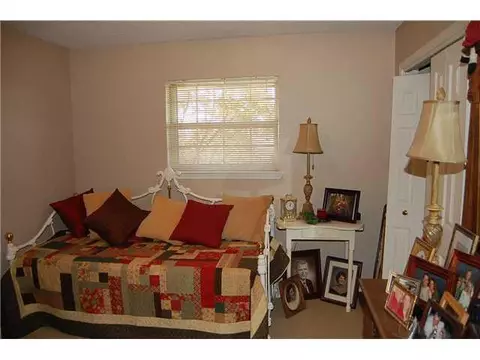 604 E Fox Ln, Newcastle, OK 73065 photo 9