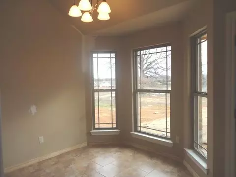 20664 Frontier Pl, Harrah, OK 73045 photo 3