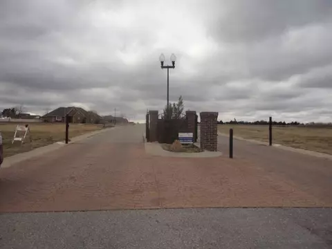 20664 Frontier Pl, Harrah, OK 73045 photo 13