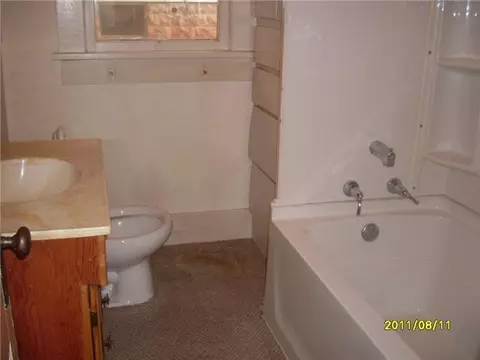 102 E Washington Ave, Guthrie, OK 73044 photo 11
