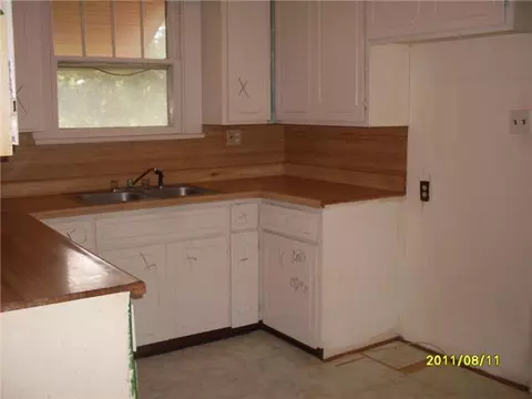 102 E Washington Ave, Guthrie, OK 73044 photo 6