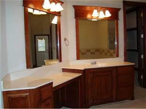 4200 Ruby Ave, Yukon, OK 73099 photo 14