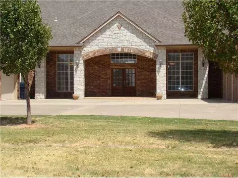 4200 Ruby Ave, Yukon, OK 73099 photo 2