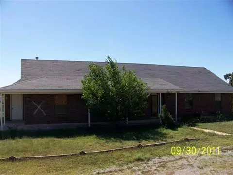 19802 Aaron Dr, Harrah, OK 73045 photo 1