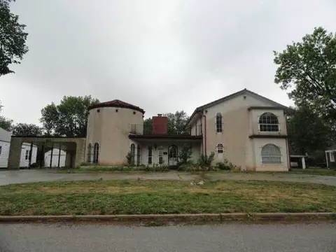 822 Maple St, Yukon, OK 73099 photo 1