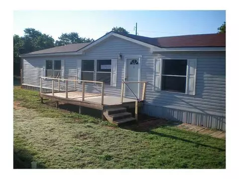 16300 B St, Moore, OK 73165 photo 2