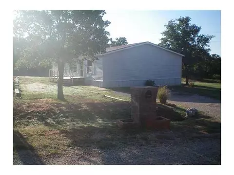 16300 B St, Moore, OK 73165 photo 1