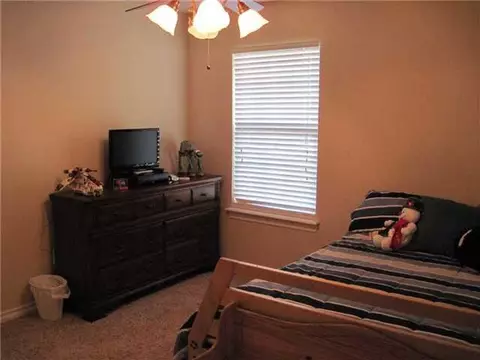 609 Esther Dr, Tuttle, OK 73089 photo 13