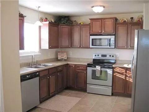 609 Esther Dr, Tuttle, OK 73089 photo 5
