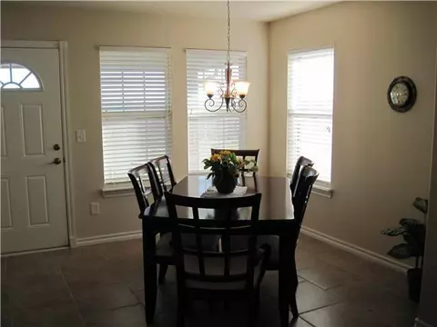 609 Esther Dr, Tuttle, OK 73089 photo 6