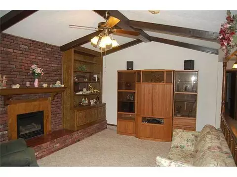 4608 E Franklin Rd, Norman, OK 73026 photo 2