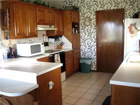 9451 E Franklin Rd, Norman, OK 73026 photo 6